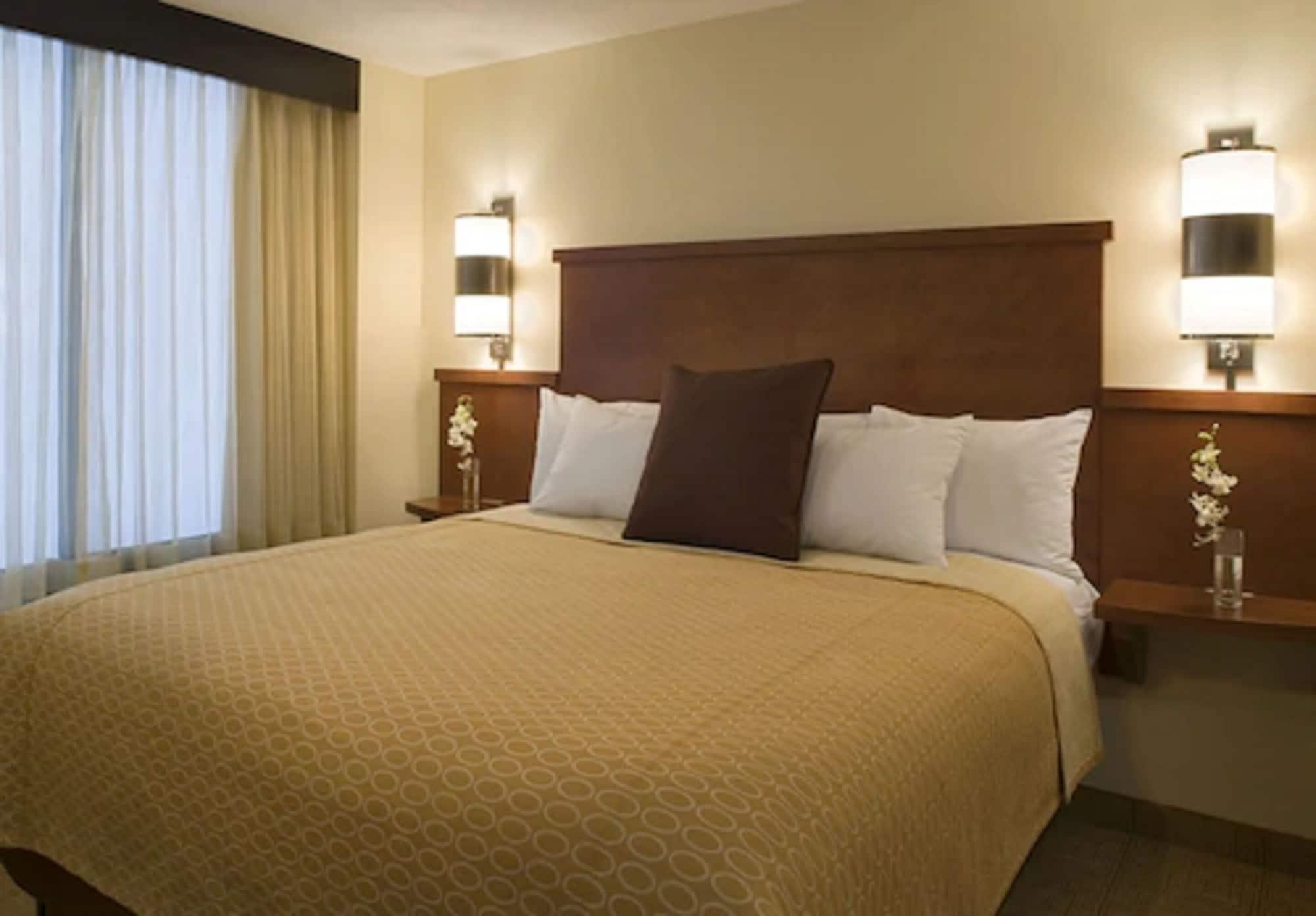 Hyatt Place Riverside Downtown Экстерьер фото