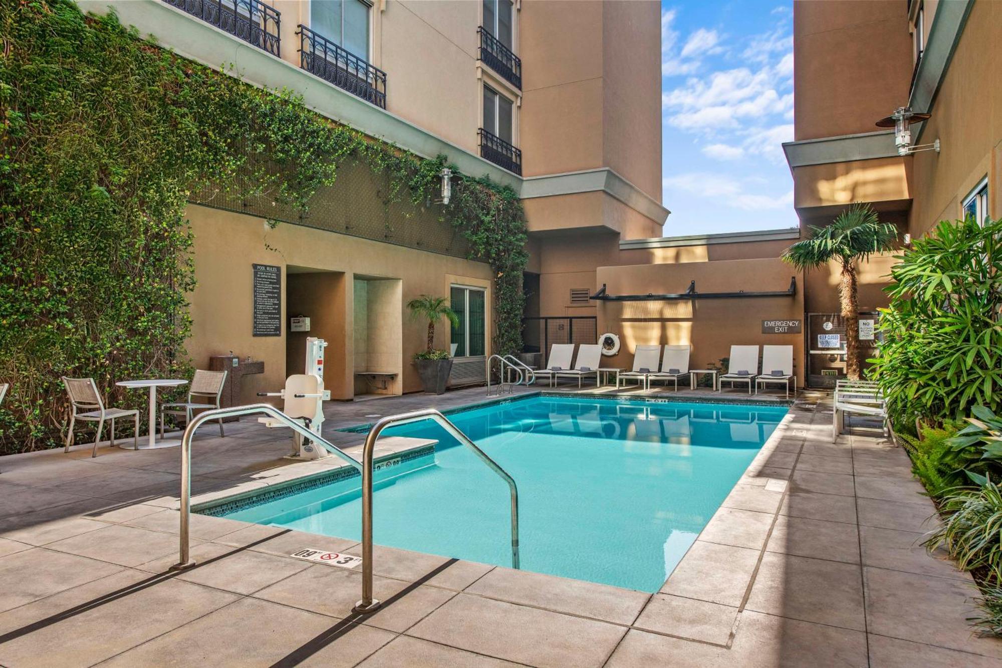 Hyatt Place Riverside Downtown Экстерьер фото
