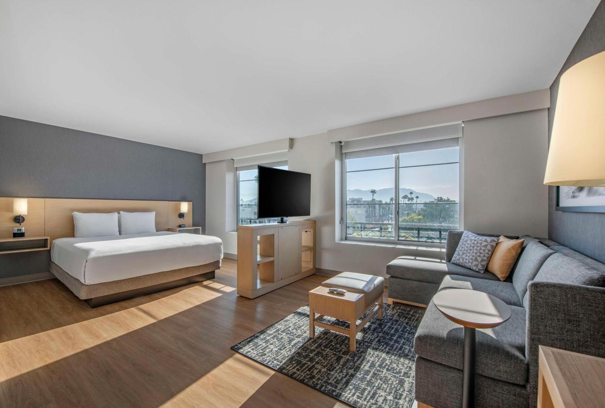 Hyatt Place Riverside Downtown Экстерьер фото