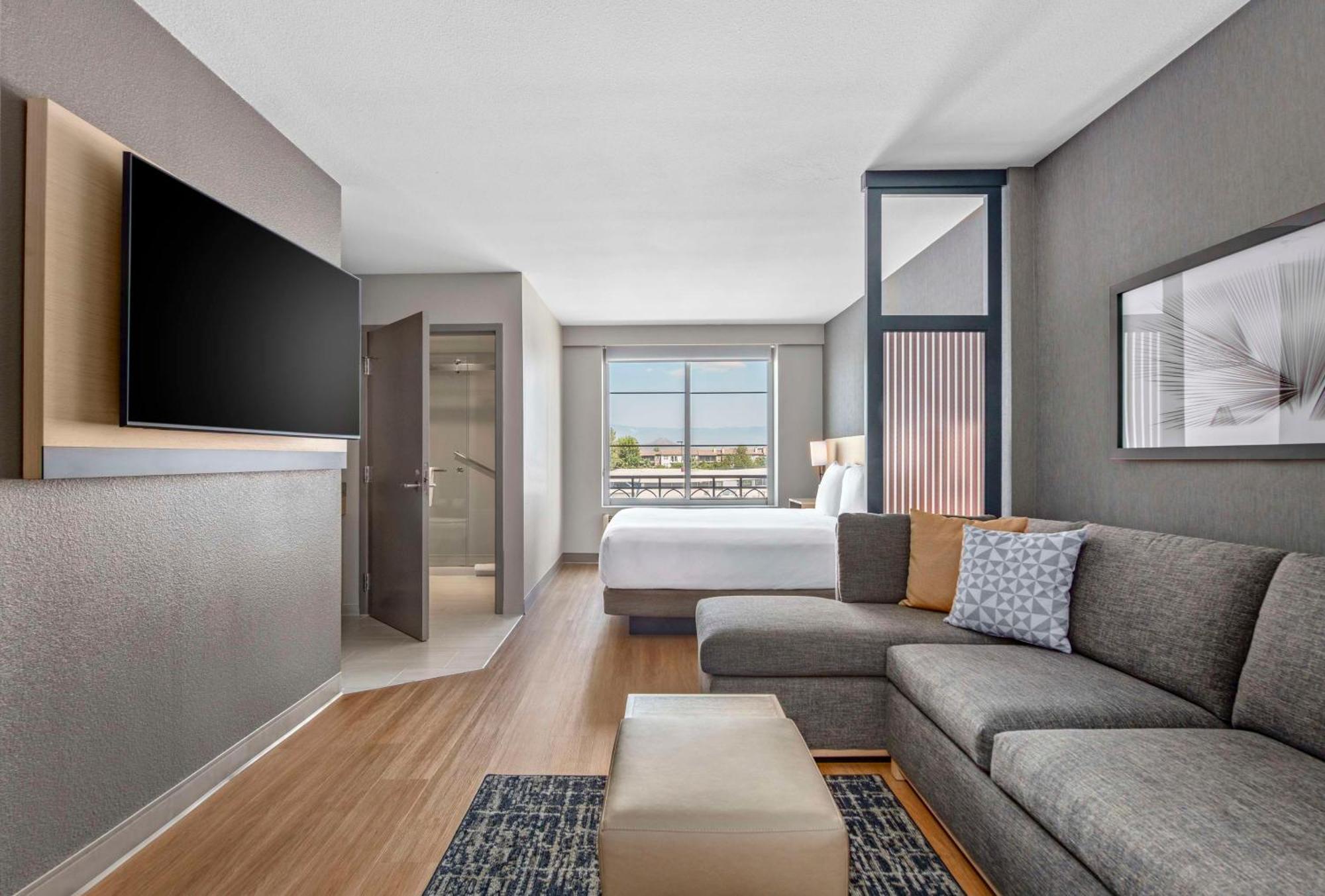 Hyatt Place Riverside Downtown Экстерьер фото